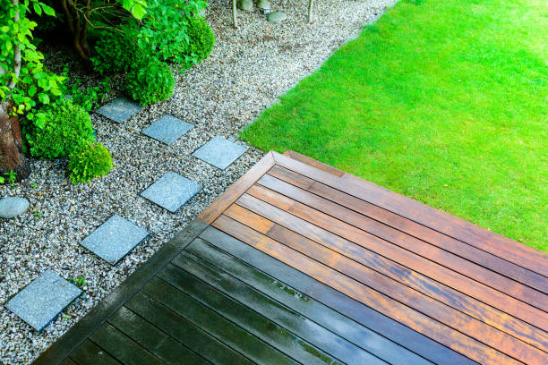 Best Sidewalk and Walkway Cleaning  in Utica, NY